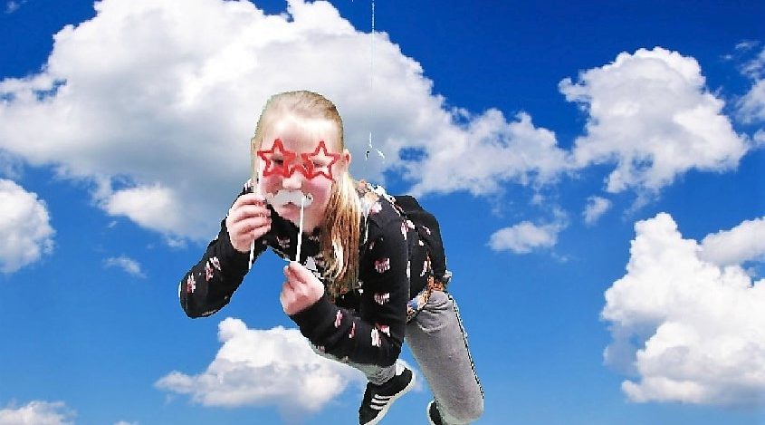 Met snorren en brillen maak je nog een leukere greenscreen foto