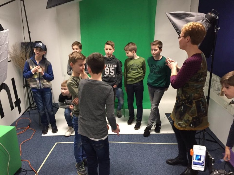 Instructie voordat we "Say cheese" en de Stepup-challege gaan doen in de Videostudio