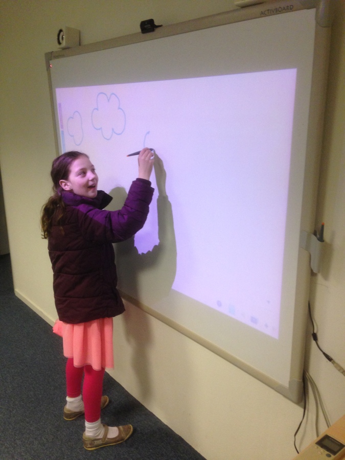 Pictionary, maar dan met tekentablet of rechtstreeks op het digibord voor de leukste interactie